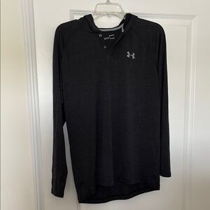 Under Armour Men's Black Hoodie Shirt